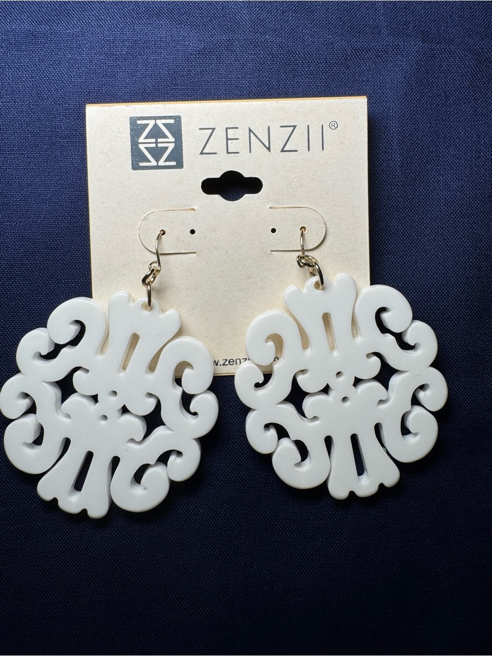 ZENZII White Filigree Drop Earrings